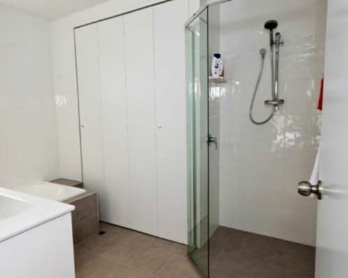 Alinga 6 - Bathroom 2