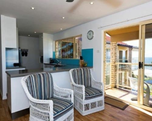 Alinga 6 - Family Room and Kitchen