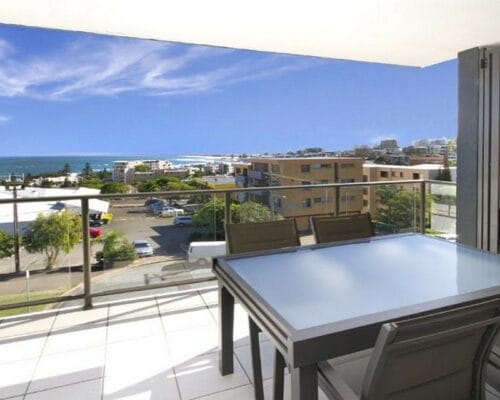 Amalfi-unit-11-Holiday-Caloundra (6)