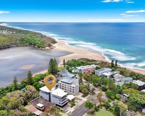 Hume Parade Drone 3