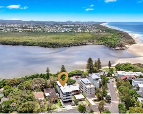 Hume Parade Drone 4