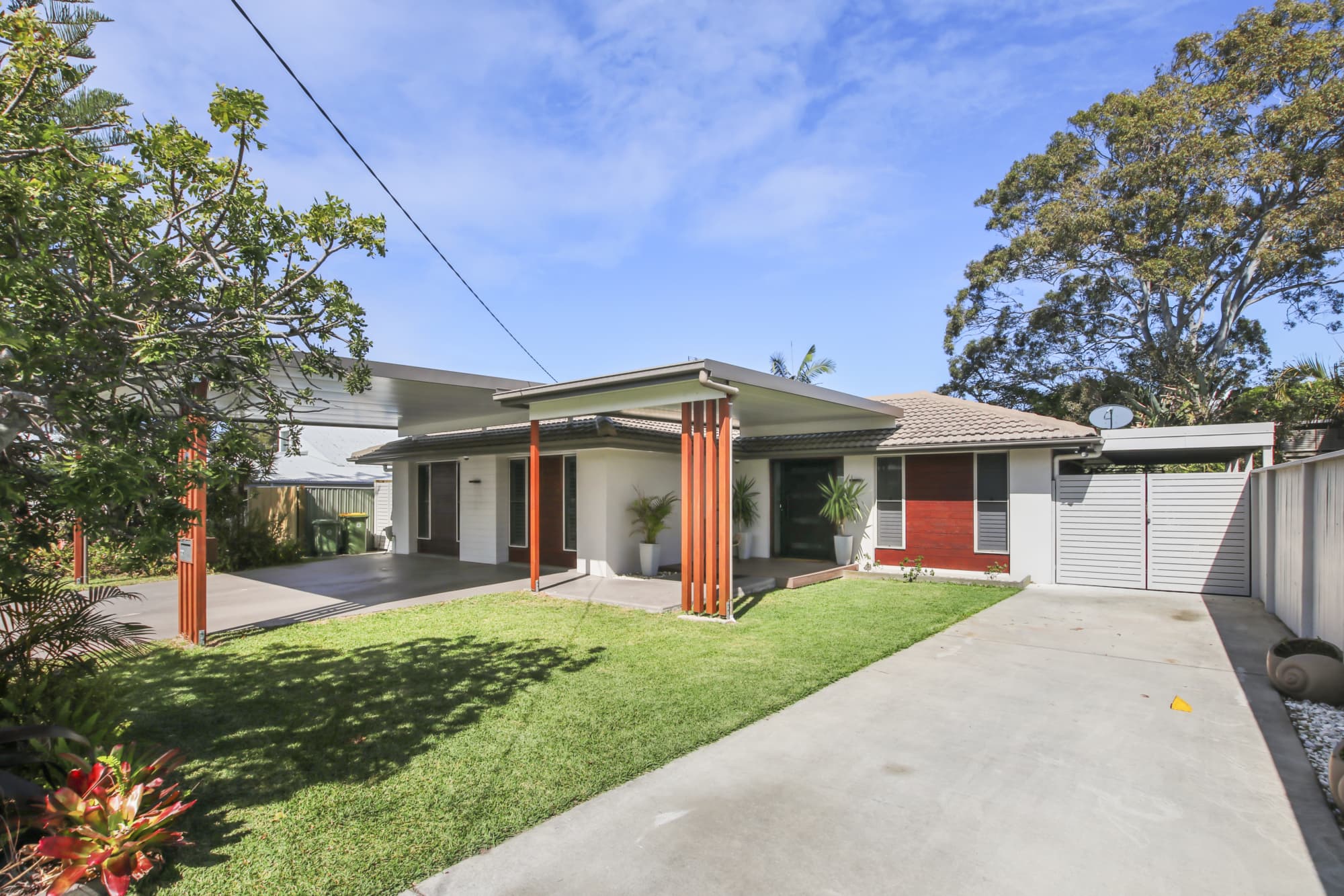 Monash St 6, GOLDEN BEACH Holiday Caloundra