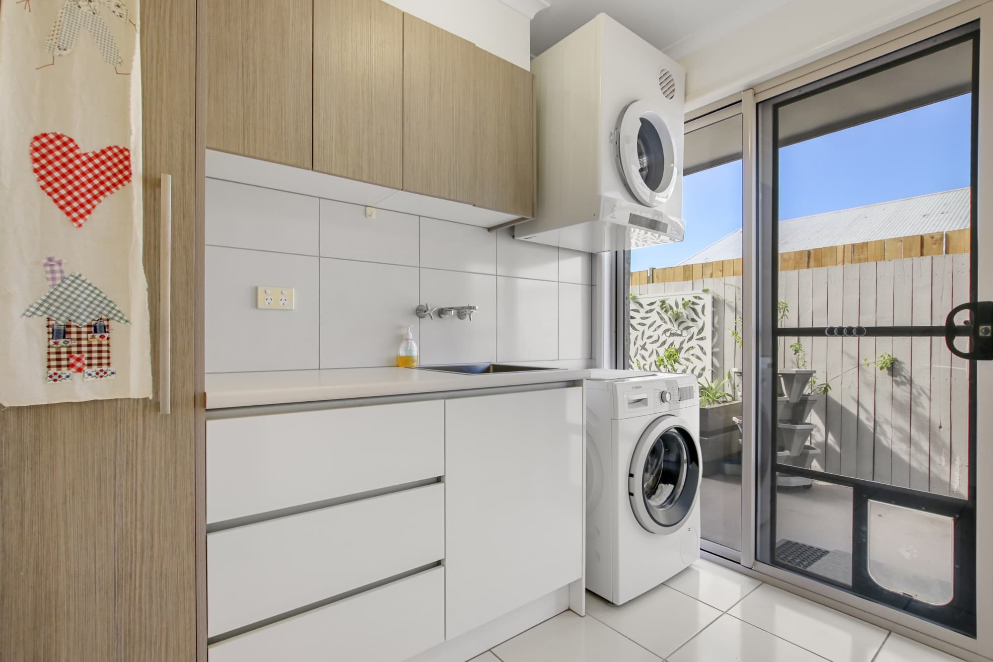 Monash St 6, GOLDEN BEACH Holiday Caloundra