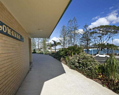 Lowanna-unit-10-Holiday-Caloundra (3)