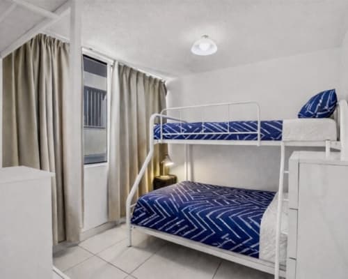 Monterey 10 Tri-bunks Bedroom