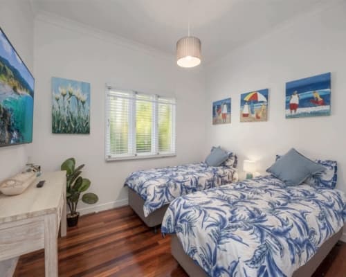 Seaview 15 Singles Bedroom