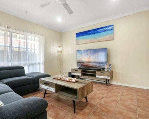 booker-unit-22-Holiday-Caloundra (15)