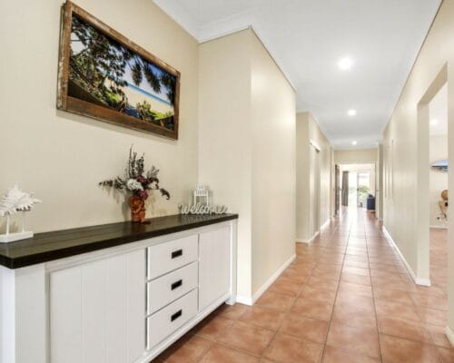 booker-unit-22-Holiday-Caloundra (16)