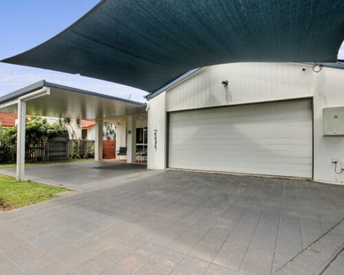 booker-unit-22-Holiday-Caloundra (8)