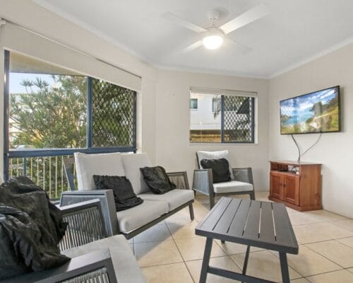 bulcock-beach-sandalwood-unit-1-Holiday-Caloundra (9)