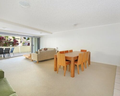 bulcock-beach-seasbourn-unit-102-Holiday-Caloundra (12)