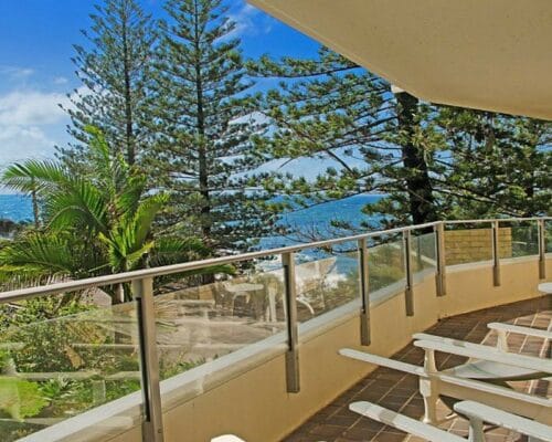 by-the-sea-unit-4-Holiday-Caloundra (9)