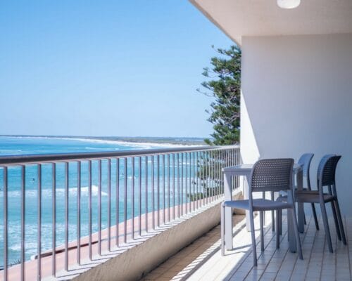 edgecliffe-unit-7-Holiday-Caloundra (1)