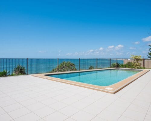 edgecliffe-unit-7-Holiday-Caloundra (7)