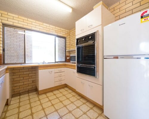 golden-beach-golden-shores-unit-3-Holiday-Caloundra (13)