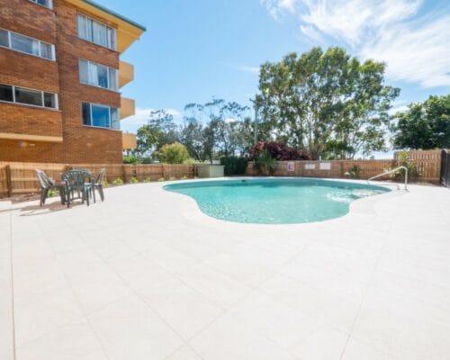 golden-beach-golden-shores-unit-3-Holiday-Caloundra (4)