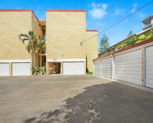 golden-beach-golden-shores-unit-3-Holiday-Caloundra (9)