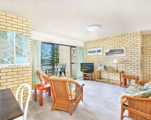 golden-beach-golden-shores-unit-7-Holiday-Caloundra (12)