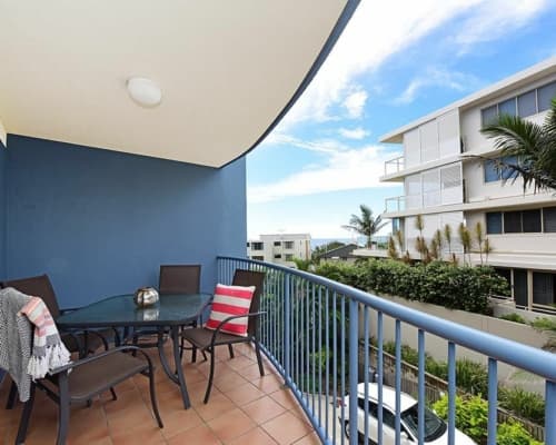 kings-beach-caloundra-accommodation-unit11-1-1