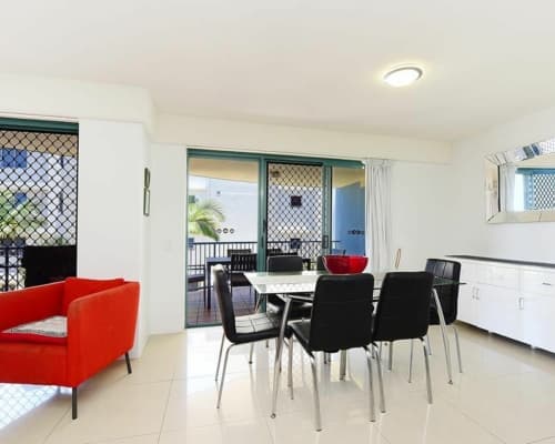 kings-beach-caloundra-accommodation-unit12-7-1