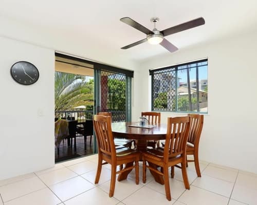 kings-beach-caloundra-accommodation-unit7-9