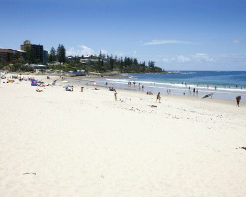 kings-beach-san-clemente-unit-1-Holiday-Caloundra (4)