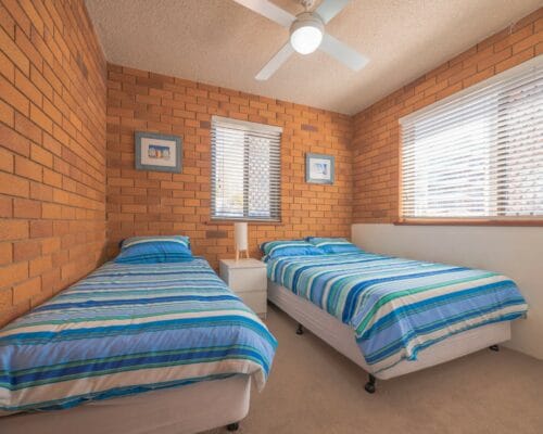 kings-beach-san-clemente-unit-3-Holiday-Caloundra (3)