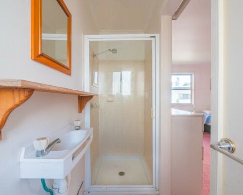 ngungun-10-Holiday-Caloundra (2)