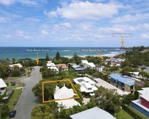 pet-friendly-beach-shack-ngungun-unit-14-Holiday-Caloundra (13)