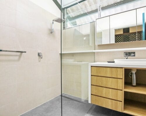 pet-friendly-beach-shack-ngungun-unit-14-Holiday-Caloundra (4)