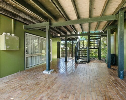 pet-friendly-beach-shack-ngungun-unit-14-Holiday-Caloundra (9)