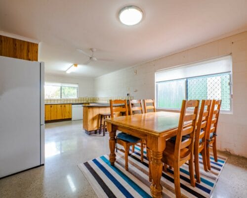 pet-friendly-croydon-50-Holiday-Caloundra (9)