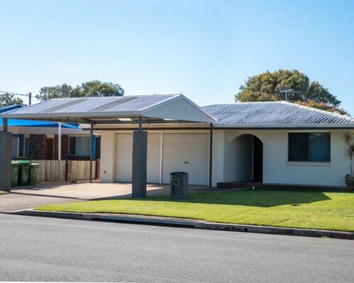 pet-friendly-michael-39-Holiday-Caloundra (3)