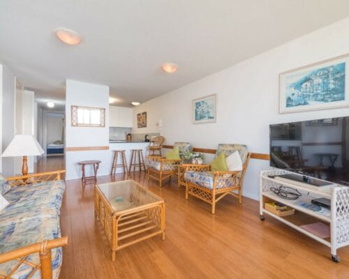 seaspray-unit-4-Holiday-Caloundra (10)