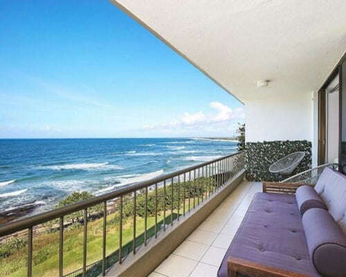 waterfront-edgecliffe-unit-7-Holiday-Caloundra (9)